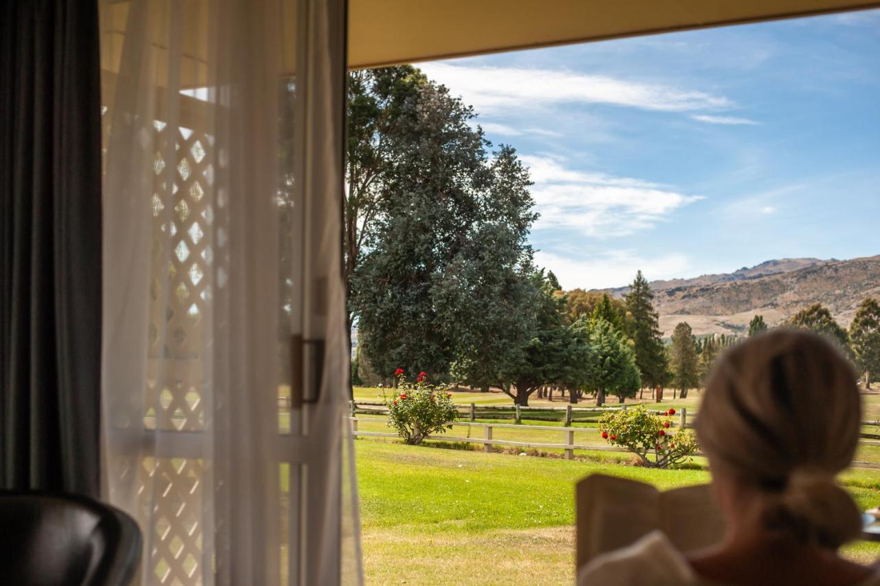 Lake Dunstan Motel Cromwell Bagian luar foto