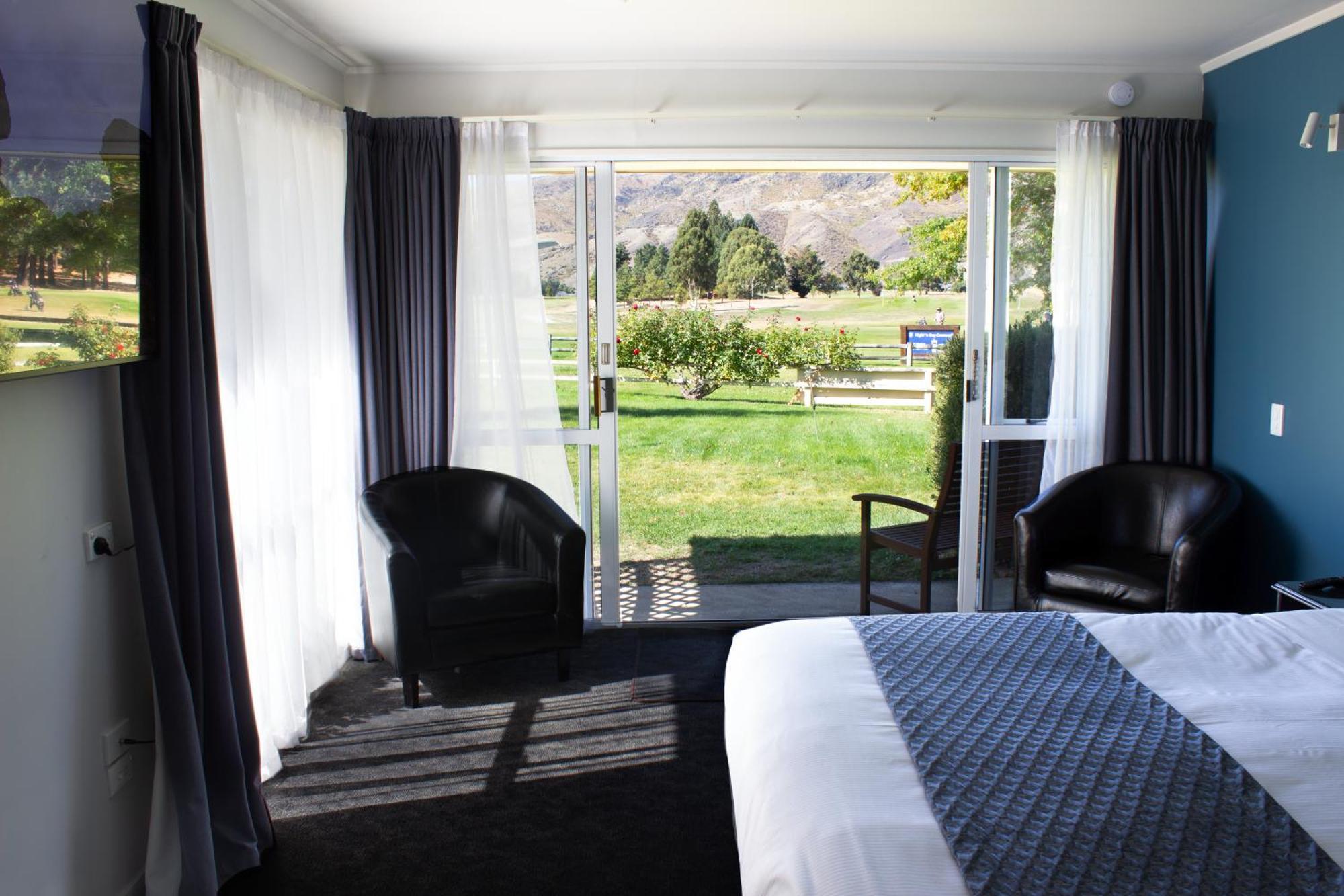 Lake Dunstan Motel Cromwell Bagian luar foto