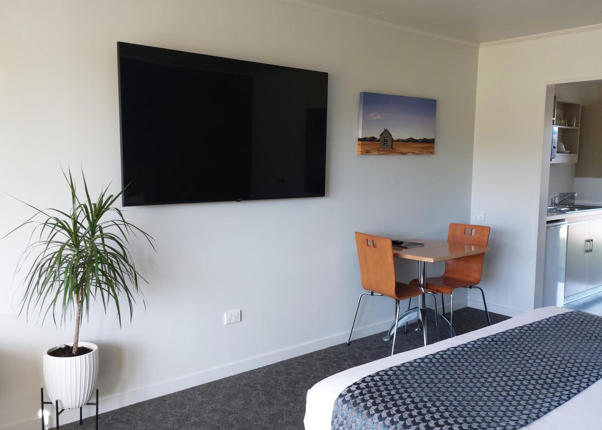 Lake Dunstan Motel Cromwell Bagian luar foto